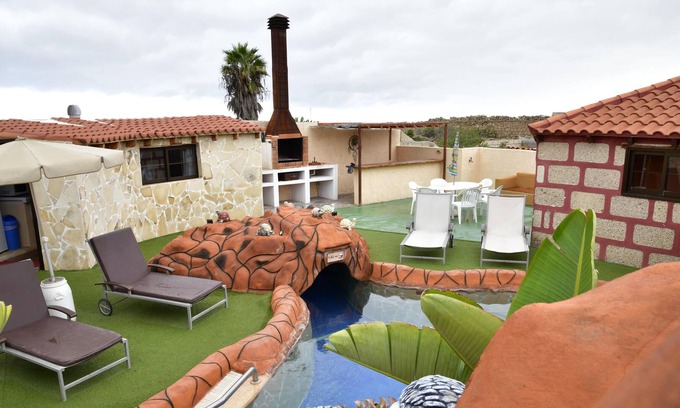Chimiche Chalet De Esquí | Finca abador en chimiche granadilla de abona
