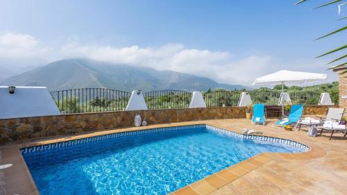 Orgiva Casa | Finca Al-Zaytún Órgiva by Ruralidays