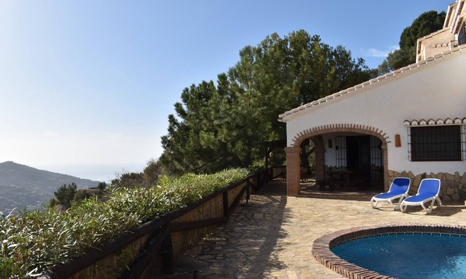 Cómpeta Cabaña | Finca Almencino con piscina privada para 6 personas, fantásticas vistas al mar