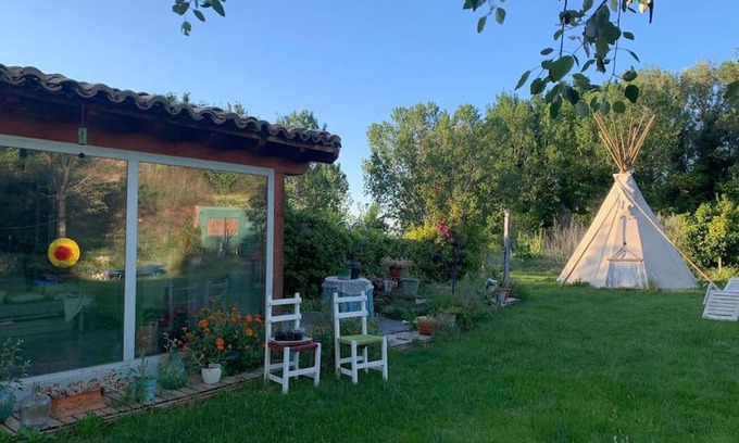 Cintruenigo Casa | finca con piscina Tipis indios,cerca de senda viva
