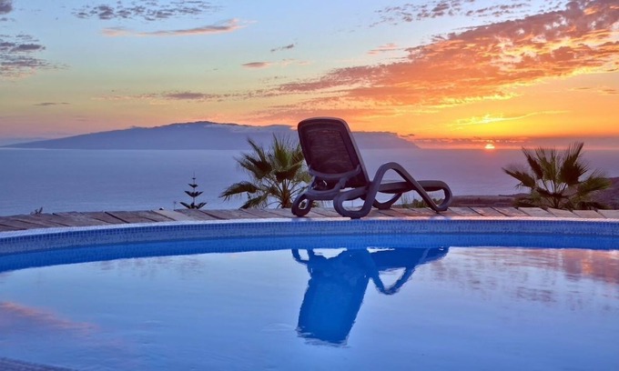 Guía de Isora Apartamento | Finca del Sol with a breathtaking sundowner