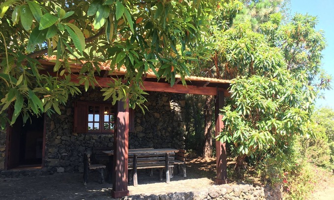 Icod de los Vinos Cabaña | Finca la Chirita - Para para senderistas, noches de estrellas