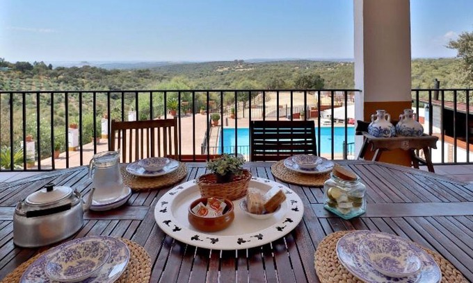 Almodovar del Río Casa | Finca la cigarra