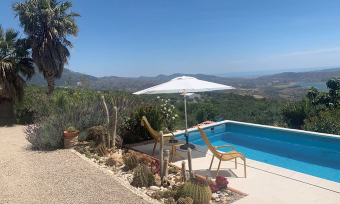 Periana Casa | Finca Villa Verde, piscina privada, jardin grande