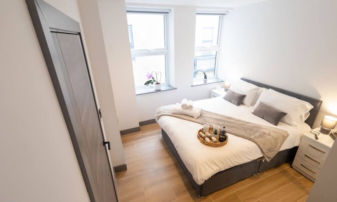 West Finchley Apartamento | Finchley 2B/2B Fast Wi-Fi Bus 2min