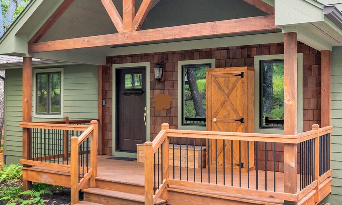 Chestnut Springs Casa | ¡NUEVO! Aterrizaje de la paloma en Wintergreen