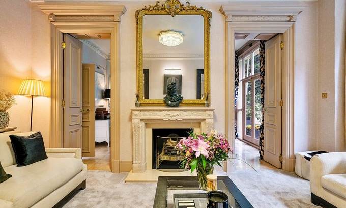 Frognal and Fitzjohns Casa | Elm Point House