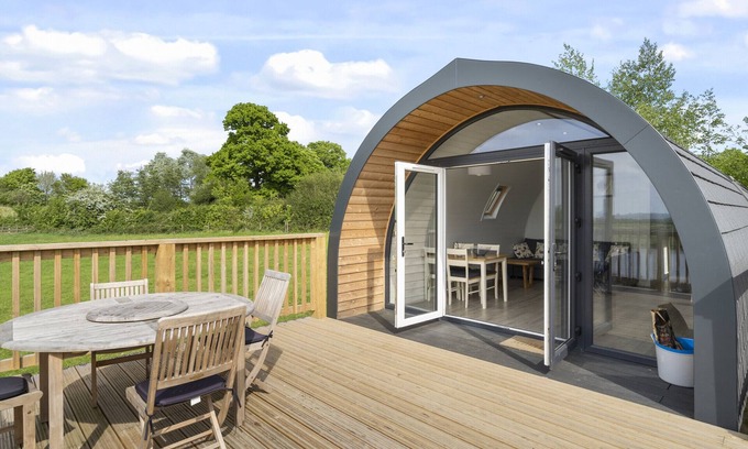 Hertford Chalet De Esquí | The Highland Camping Pod