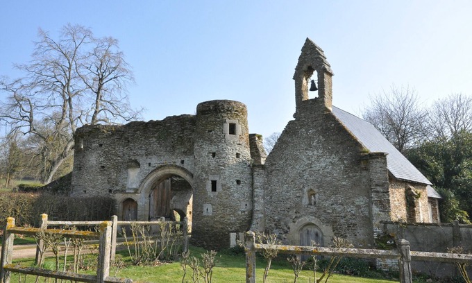 Tournay-sur-Odon Casa | Château de Ragny, casa rural "Finn"