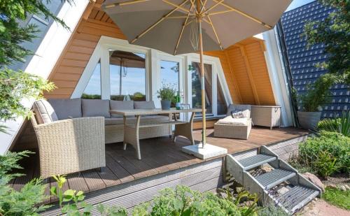 Kroeslin Casa | Finnhütte in Freest mit Sauna und umzäunten Grundstück