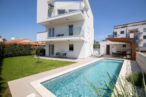 Medulin Villa | Fior di Sale Tina with sea view