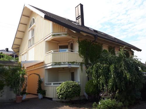 Kredenbach Casa | Fiore Gästezimmer