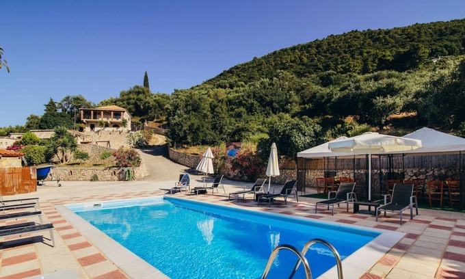 Limni Keri Villa | Fiore Levante Villas