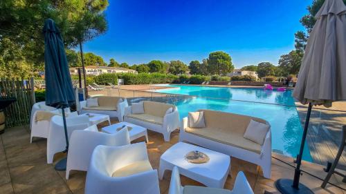 Lecci Apartamento | Fiori Di Cala Rossa, Établissement CARDOGA Piscine, Mer & Montagne