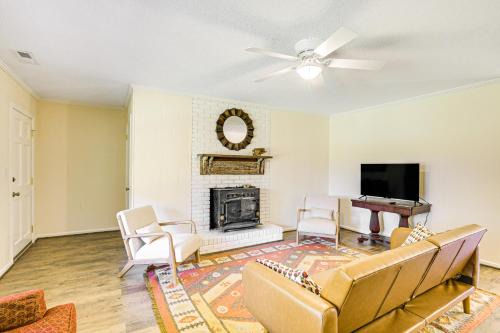 Campobello Casa | Fire Pit and Views Campobello Rural Retreat
