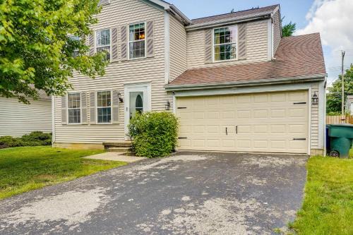 Columbus Casa | Fire Pit, Fenced-in Yard, Grill Cozy Ohio Retreat
