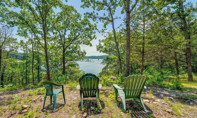 Shell Knob Casa | Fire Pit & Stunning Lake Views: Shell Knob Home!