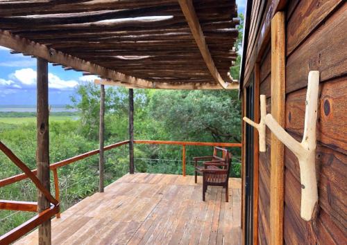 Umkhanyakude District Municipality Casa | Firefly Farm