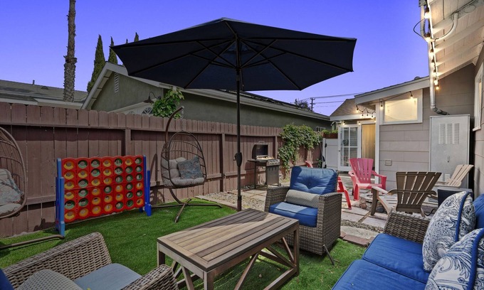 Belmont Heights Casa | Family LB Retreat: Game Room -Fire Pit - Walk to Beach!