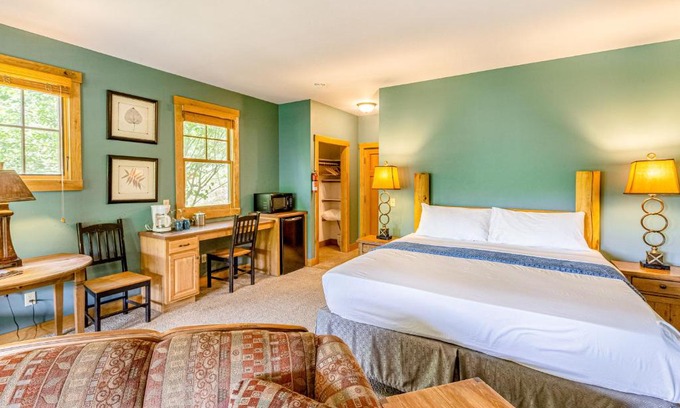 Bryson City Apartamento | Fireplace Suites