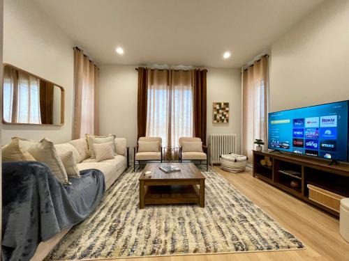 East Garfield Park Apartamento | First Floor Condo In Chicago
