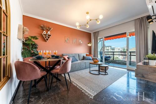 Carihuela Apartamento | First line , Cosy and Comfortable + Swimming pool