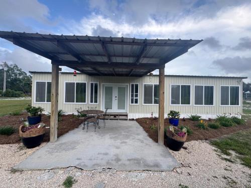 Perry Casa | Fish Hut 1