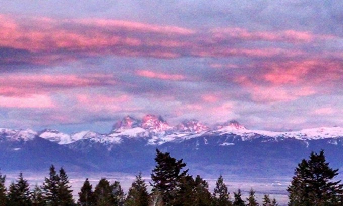 Tetonia Cabina | Fisherman's Paradise in the Gorgeous Teton Valley