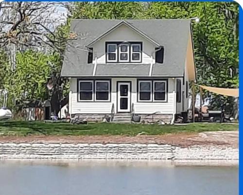 Port Clinton Casa | Fisherman's place, pet friendly, waterside, docking