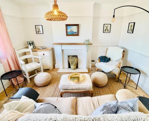 Appledore Casa | * Fisherman’s Cottage * with river views (dog friendly!)