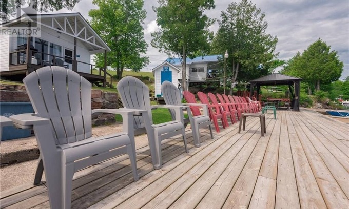 Port Loring Cabaña | Minnehaha Camp - Cottage # 1 - Port Loring