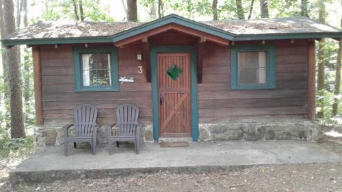 Hot Springs Casa | Five Points Lake Hamilton Cabin 3