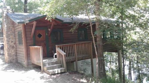 Hot Springs Casa | Five Points Lake Hamilton Cabin A