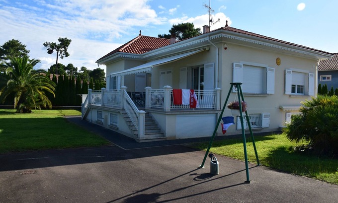 Mimizan Apartamento | five-star family accommodation for up to 10 people,