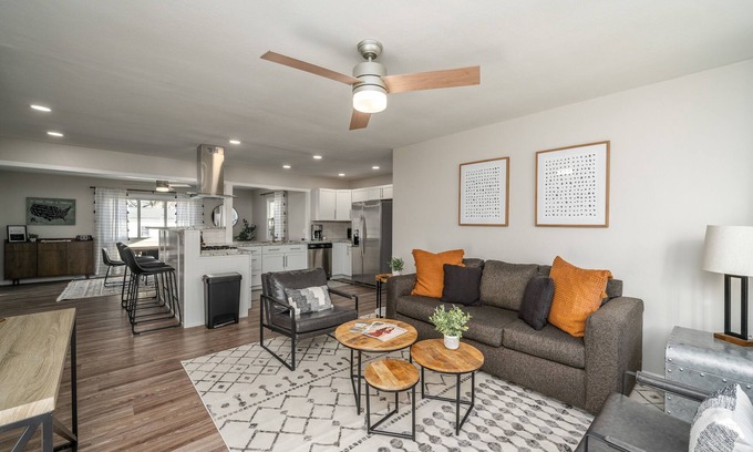 Sioux Falls Casa | Five Star Flip- Bright & Renovated 3BR/2BA