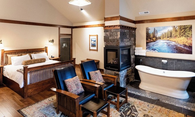Sisters Cabina | Serenity Cabin at FivePine Lodge