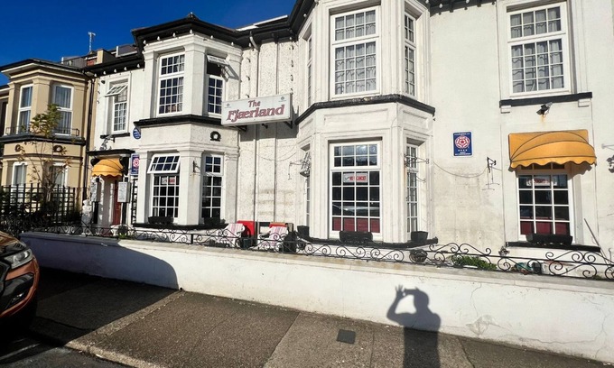 Great Yarmouth Hotel | Fjaerland Hotel