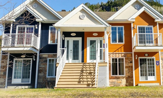 L'Anse-Saint-Jean Condominio | Condo, fjord du Saguenay, Mont Edouard, Chez la Belle Shanna
