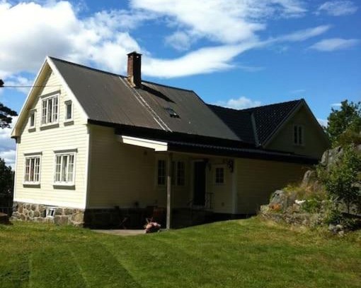 Arendal Casa | Flåklypa, hus på toppen med jacuzzi og utsikt