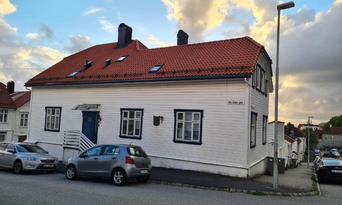 Bergen City Centre Apartamento | Fløyen Townhouse