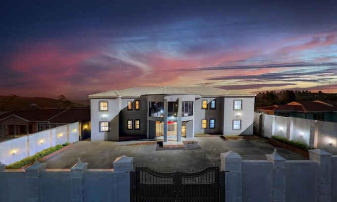 Ngquza Hill Casa | Flagridge County Lodge