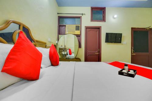 Ludhiana Hotel | Flagship Corner Guest House