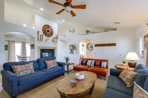 Flagstaff Casa | Flagstaff Home with Hot Tub and Mountain Views