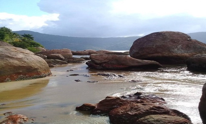 Paraty Cabina | FLAMBOYANT CABANA - Un lugar para empacar tus sueños con la música del mar