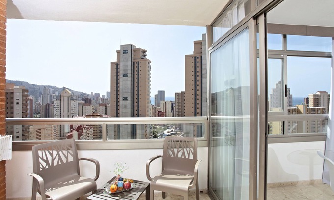 Benidorm Hotel | Flamingo Beach Resort - Adults Recommended