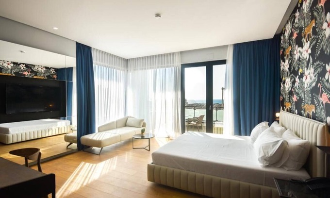 Vlore Hotel | Flamingo Beach Hotel & Spa