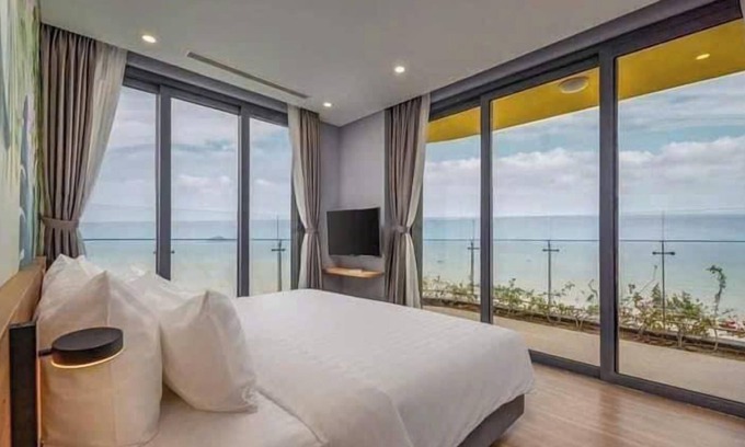 Hoang Hoa Apartamento | Flamingo Ibiza Party Resort