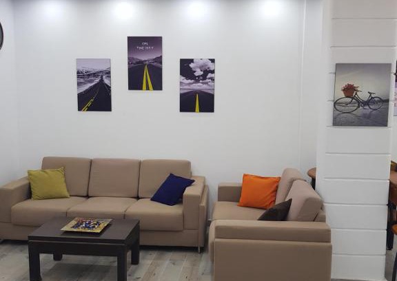 El Hadaba Apartamento | Flat 01 bed room. Sea Street. Hadaba Area.