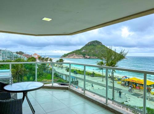 Recreio dos Bandeirantes Apartamento | Flat a beira mar no Recreio dos Bandeirantes RJ
