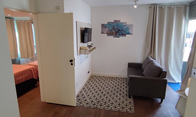Liberdade Alquiler De RV | Flat Meu Lar Garagem Incluso
